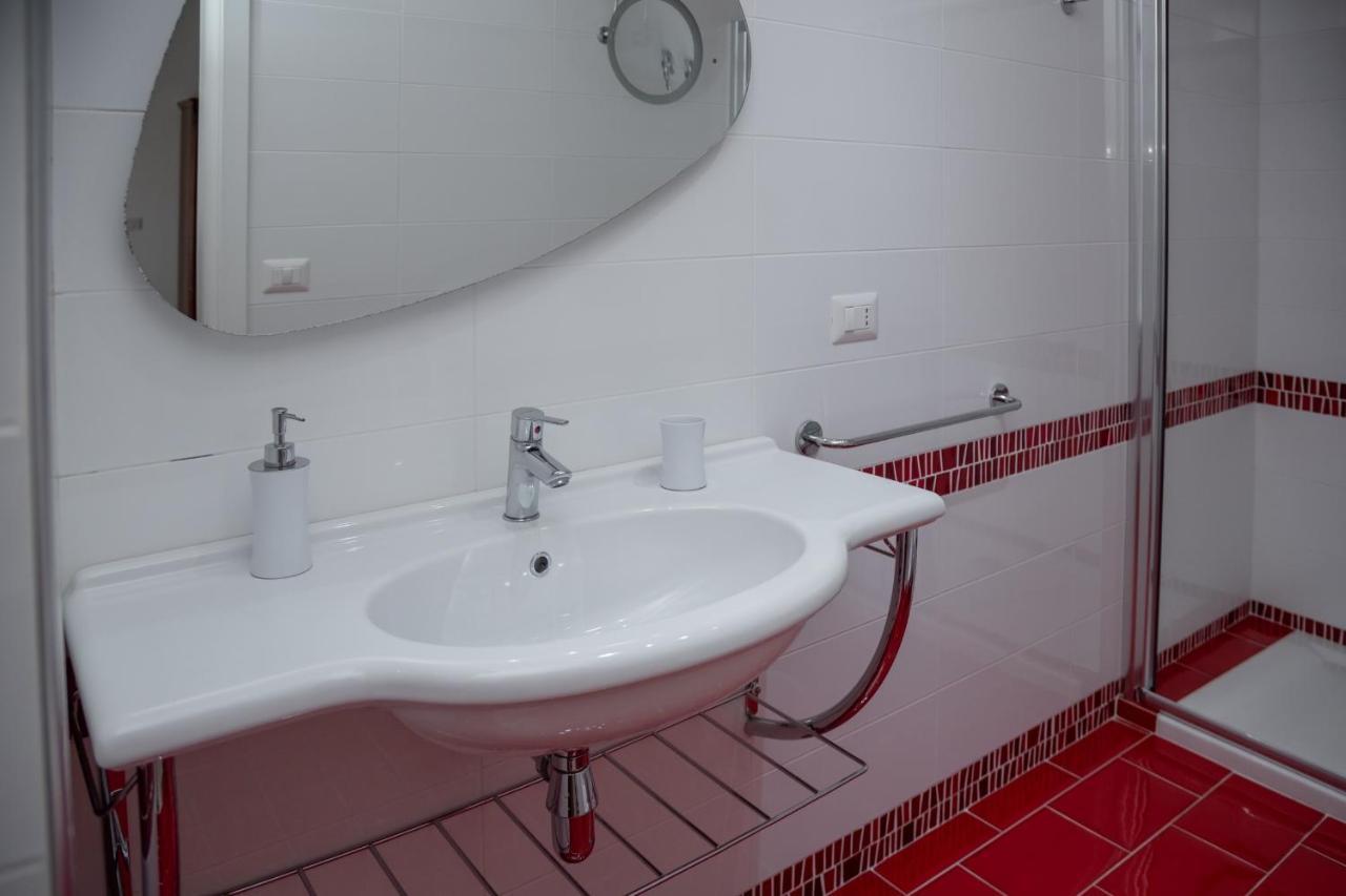 L'Arco Dell'Abate Bed & Breakfast Oria  Dış mekan fotoğraf